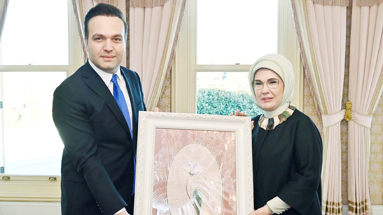 Yusuf Ibiş Emnie Erdoğan (2)
