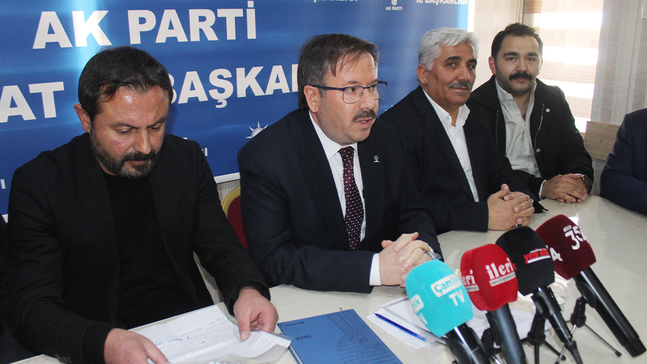 Ak Parti-8