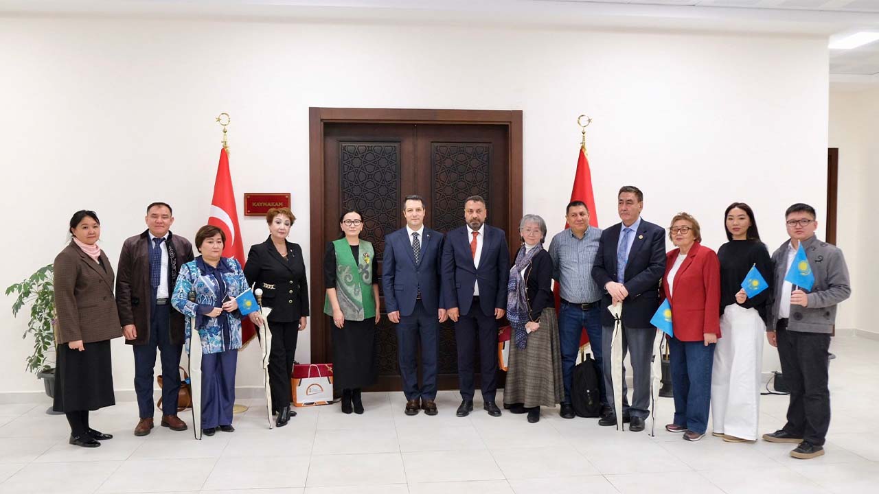 Erkut Ziyaret Kazakistan (2)
