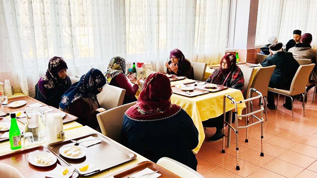 Huzurevi Mevlid (1)