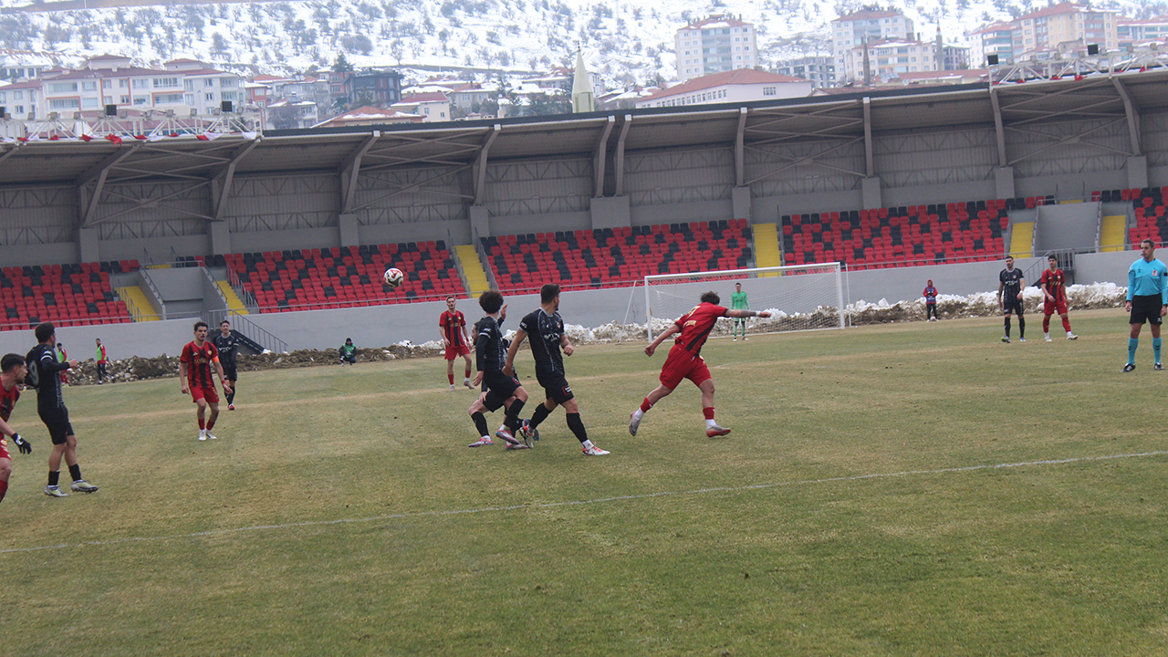 Bozokspor Evinde Yıkıldı (2)