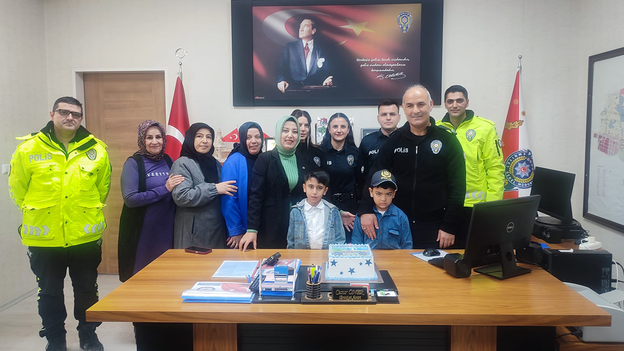 Ahmet-1