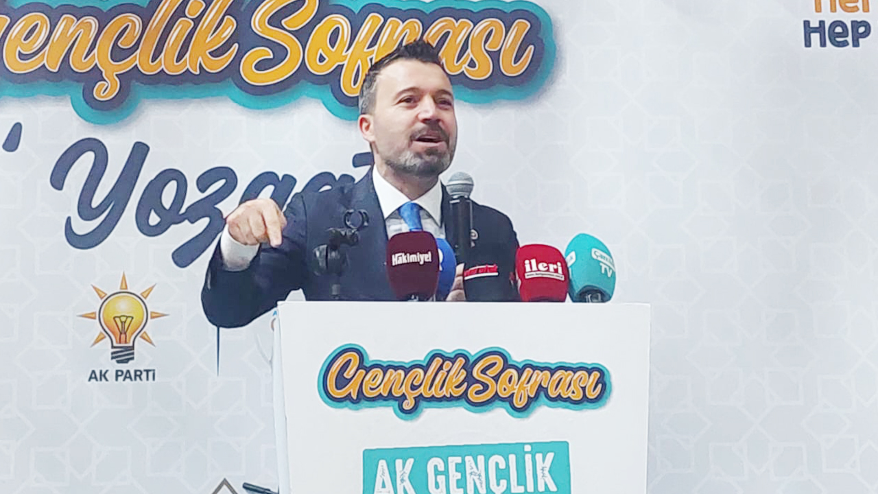 Ak Gençli̇k Bi̇r Arada (4)