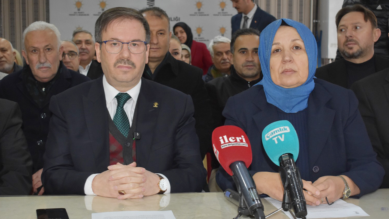 Ak Pari 258 Şubat
