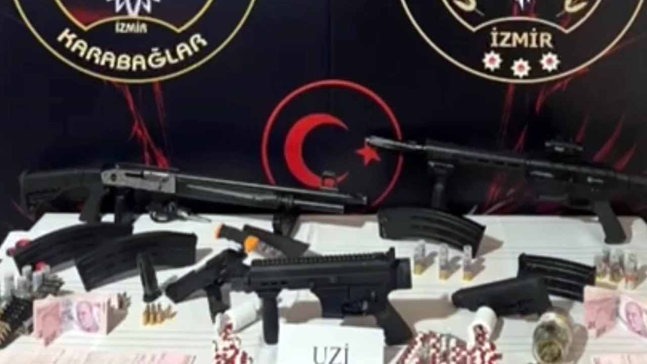 İzmirde Cephanelik Ele Geçirildi1