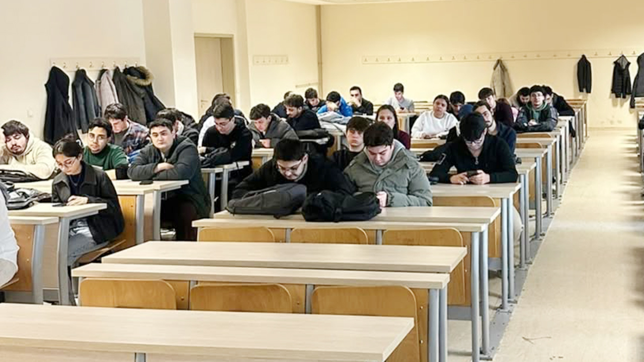 Öğrenci̇lere Bi̇lgi̇lendi̇rme (2)