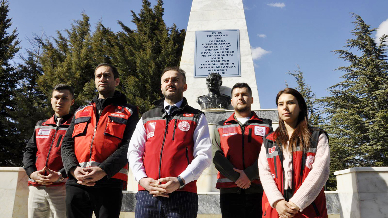 Şehitlikte Bakım (3)