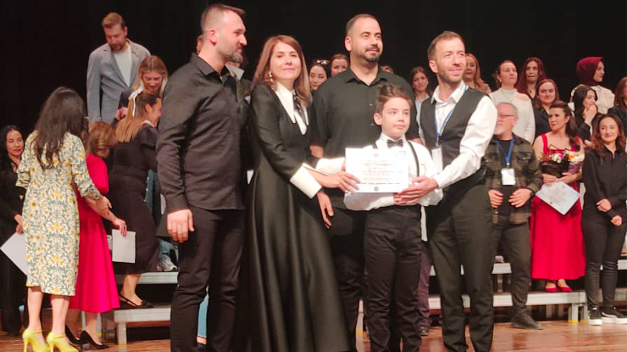 Çifte Ödül (3)
