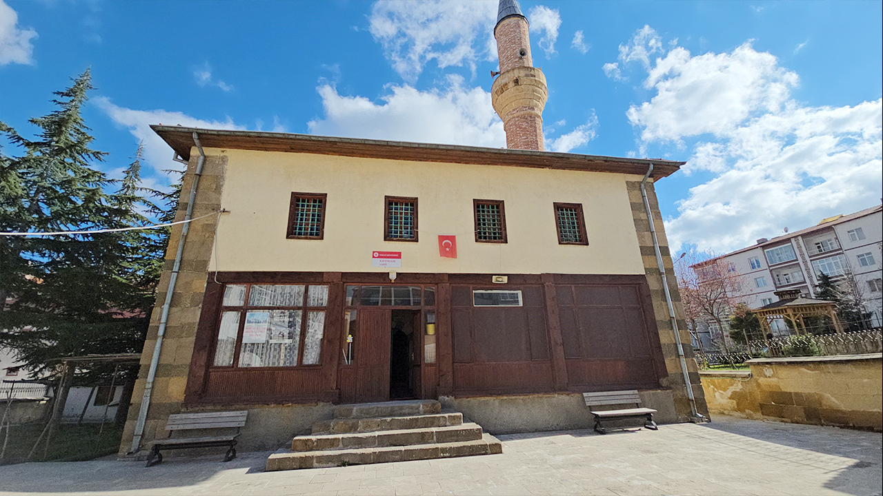 Kayyımzade (2)