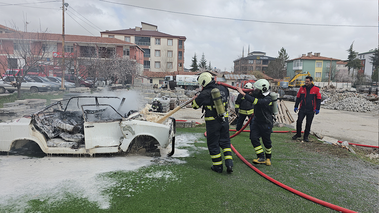 Yangına Başarılı Müdahale! (4)