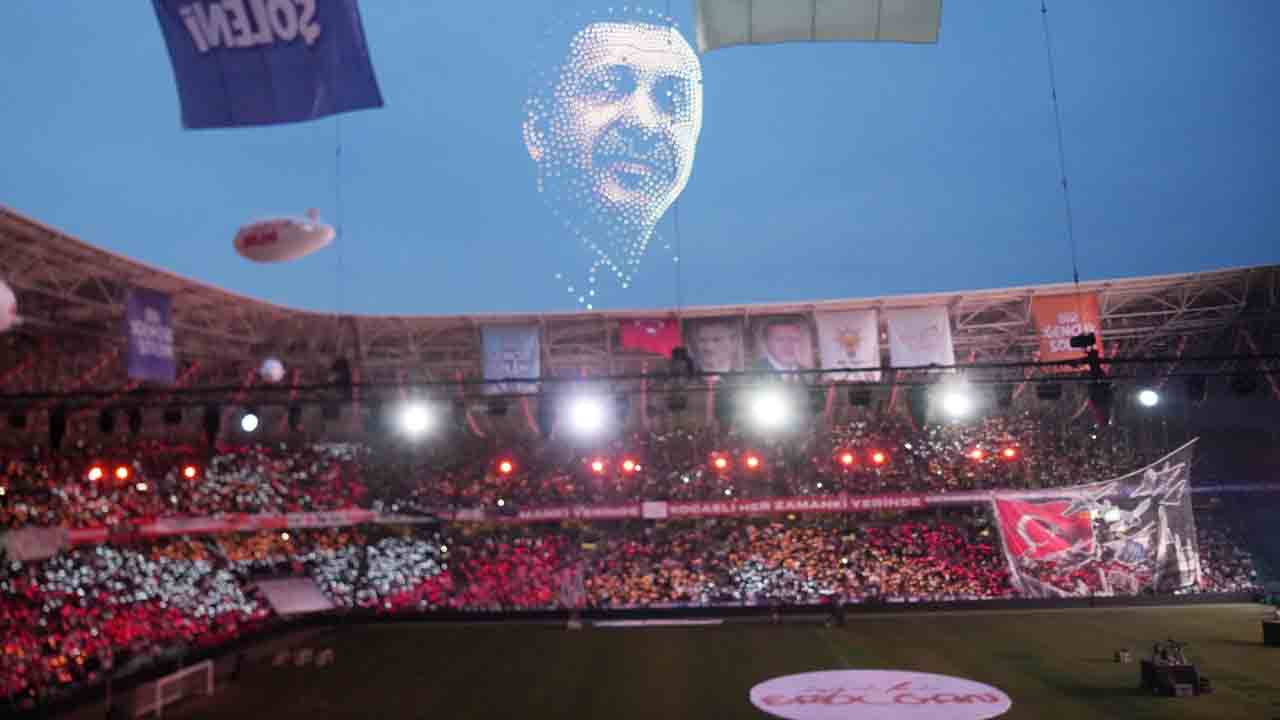 Ak Gençlik Kocali Buluşma Yusuf İbiş 9