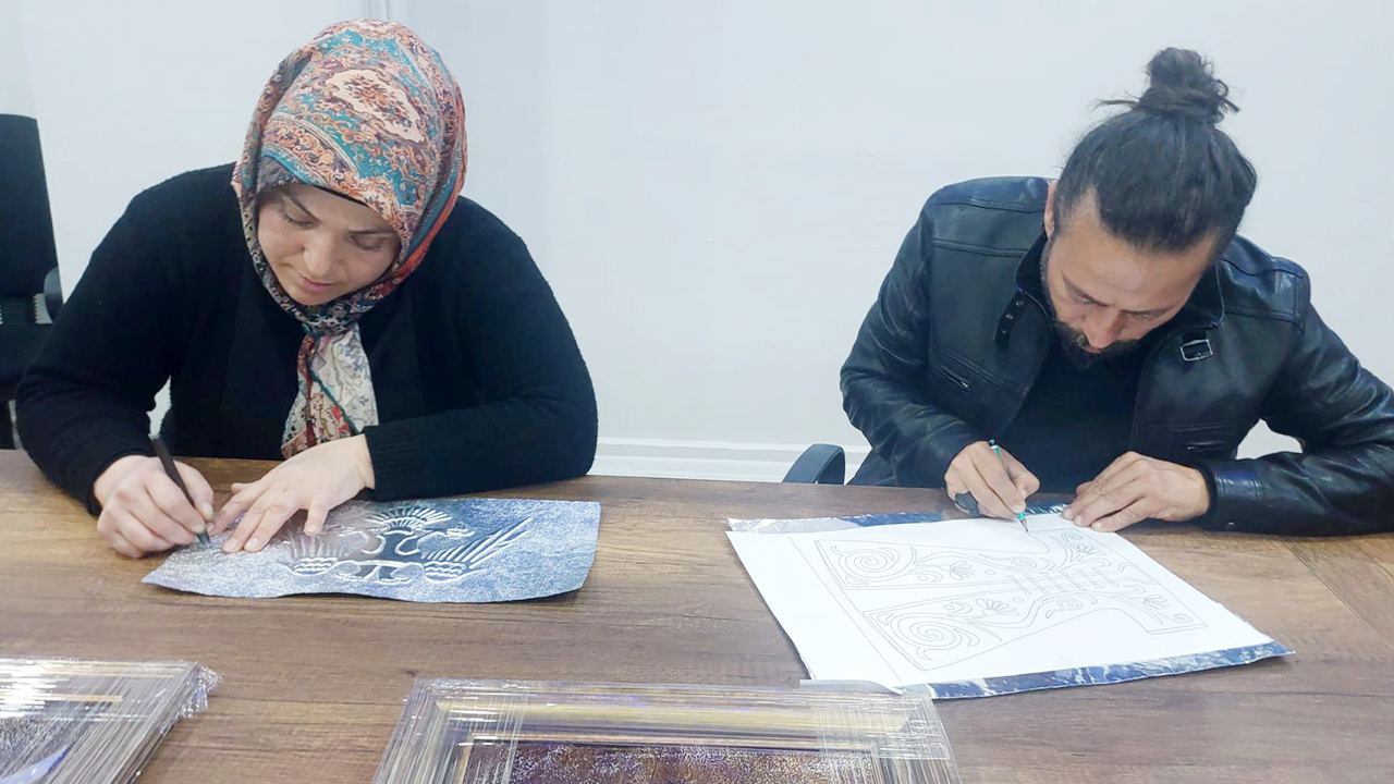 Öğretmenler 40 Eseri Sergiye Hazırlıyor (2)