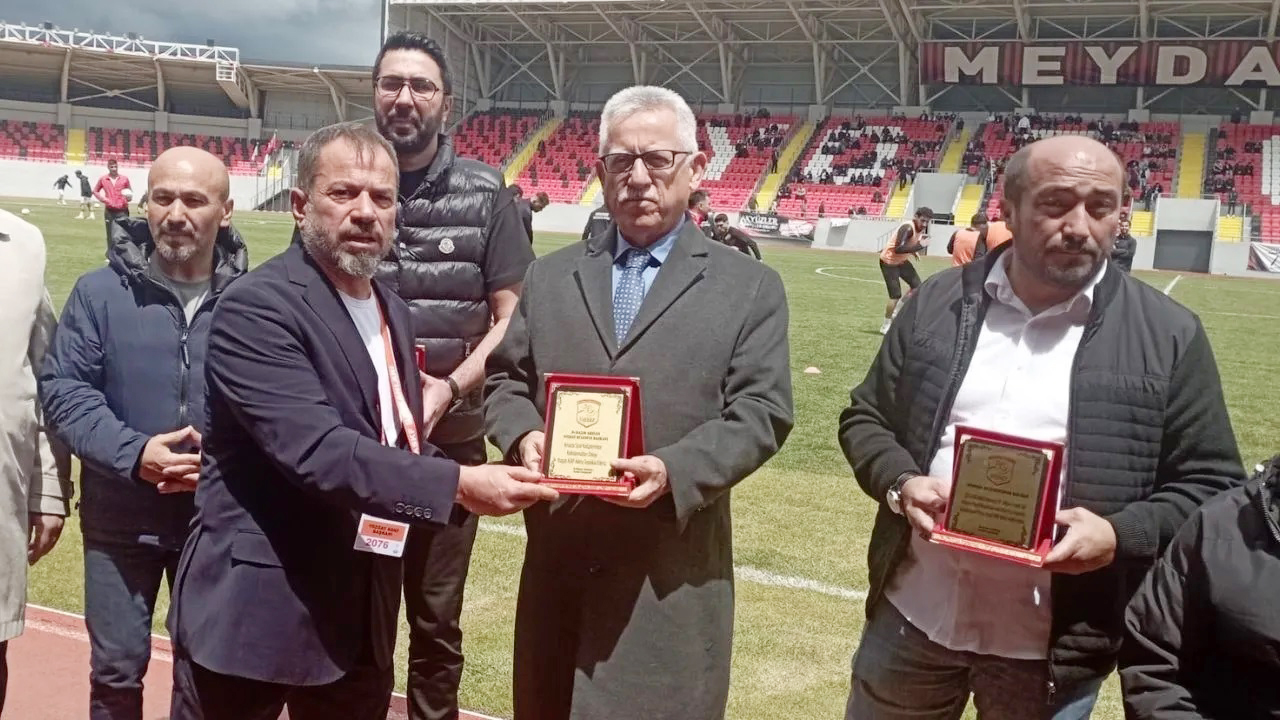Şampiyon Yozgatspor 1959 Fk (2)