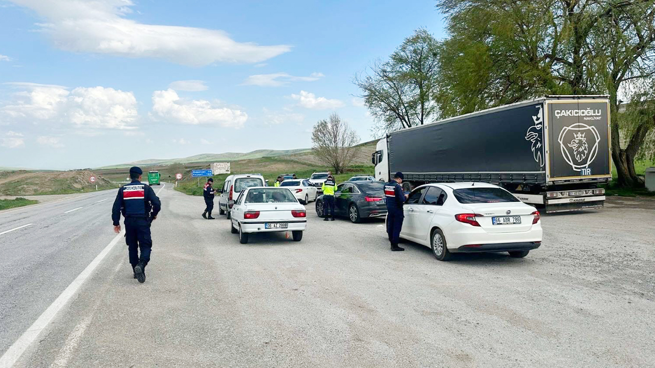 Yozgat’ta Eş Zamanlı Şok Huzur Ve Güven Denetimi (1)