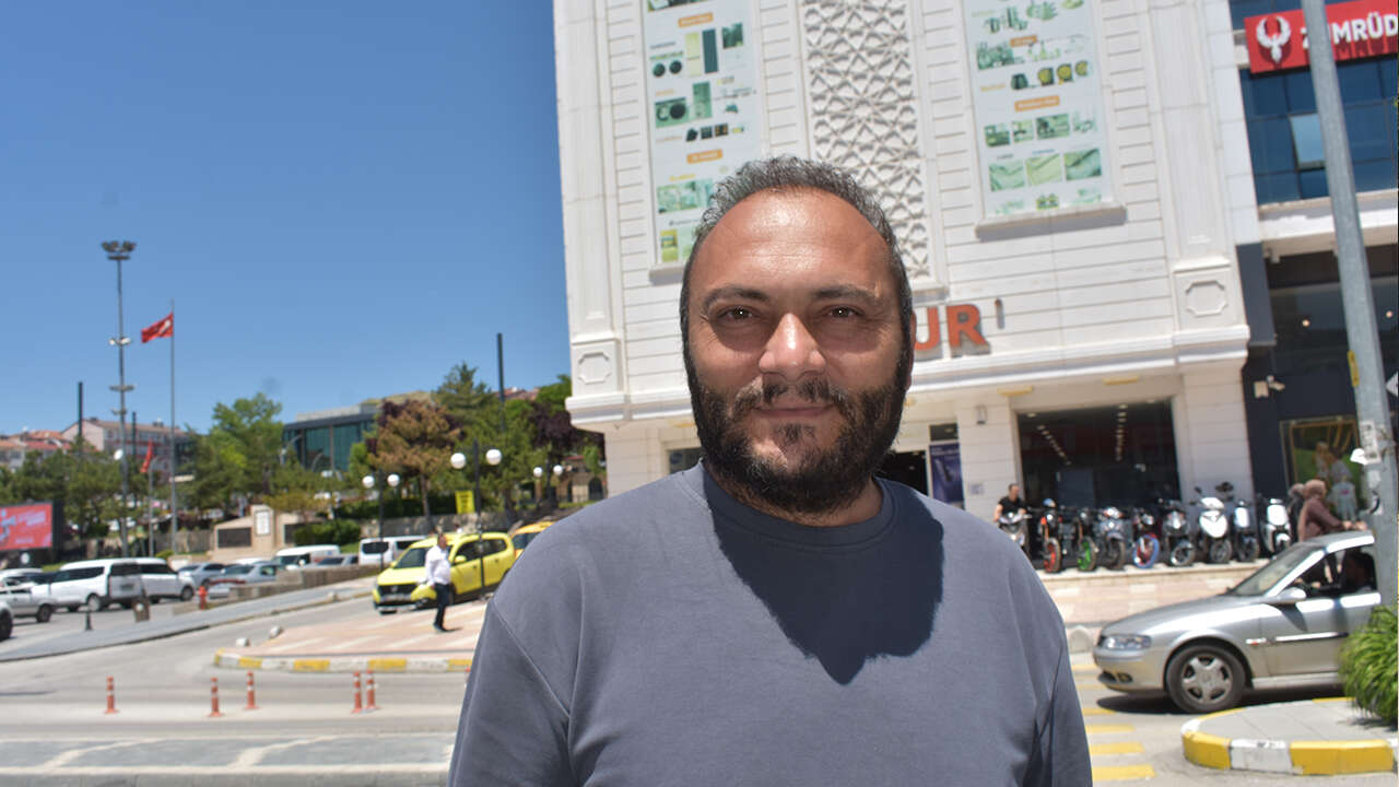 huseyin-ay