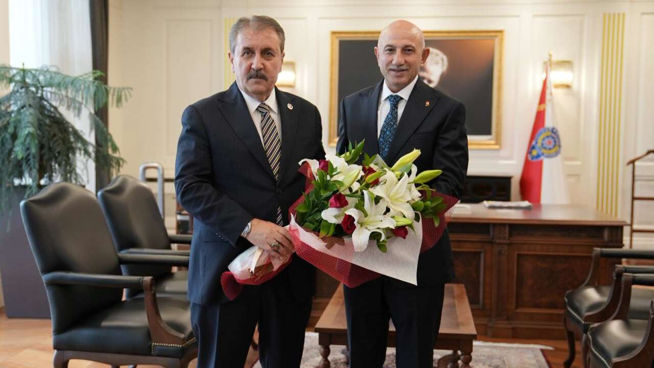 desticiden-yogun-ziyaret-trafigi-2