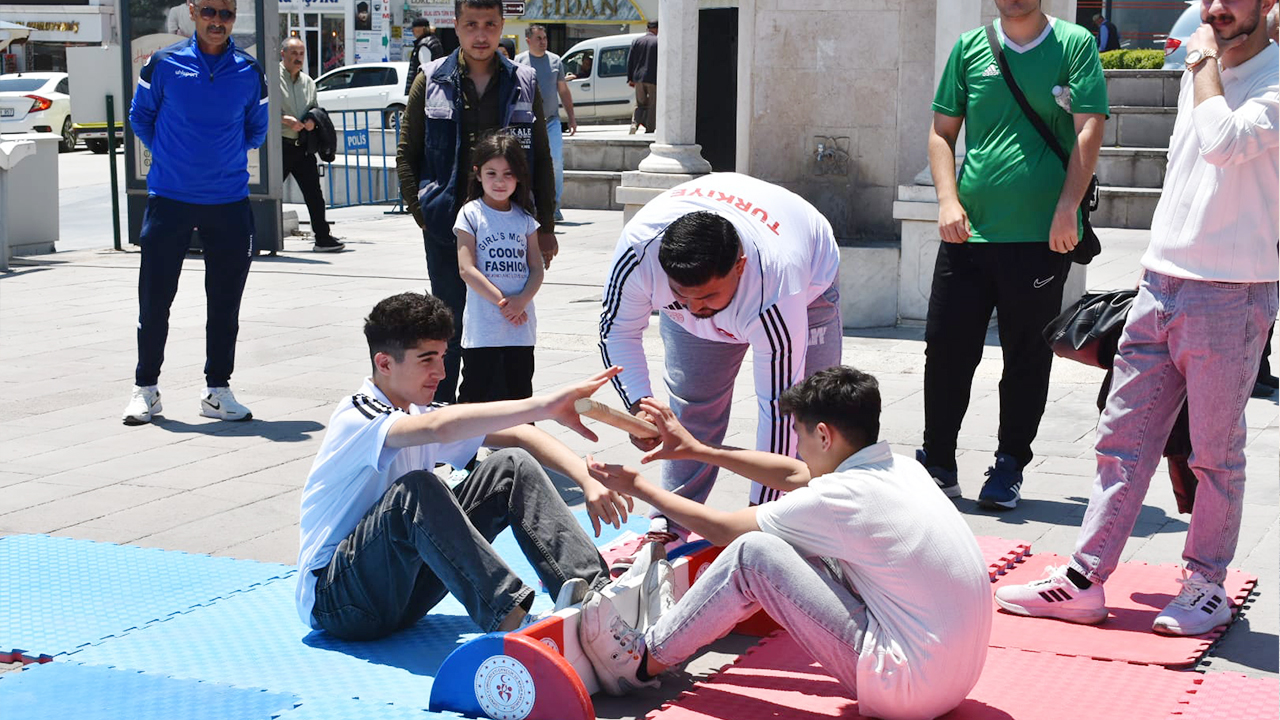 Adriyatik’ten Çin Seddi’ne Uzanan Mesaj (4)