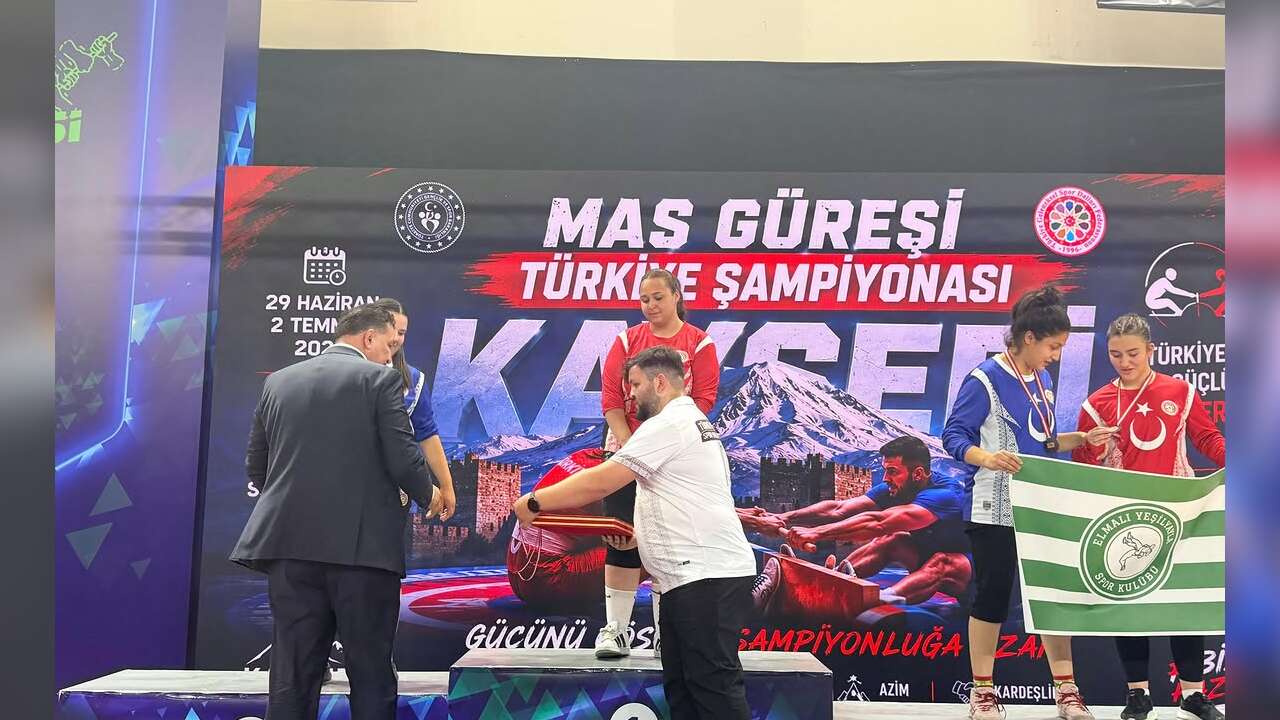 turkiye-sampiyonukayseride-duzenlenen-mas-guresi-turkiye-sampiyonasinda-70-kg-kategorisind