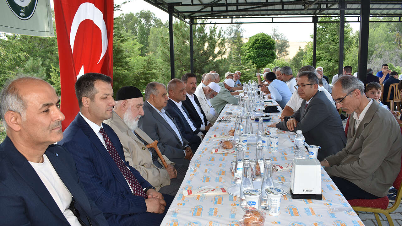 ahmet-efendi-anma-2